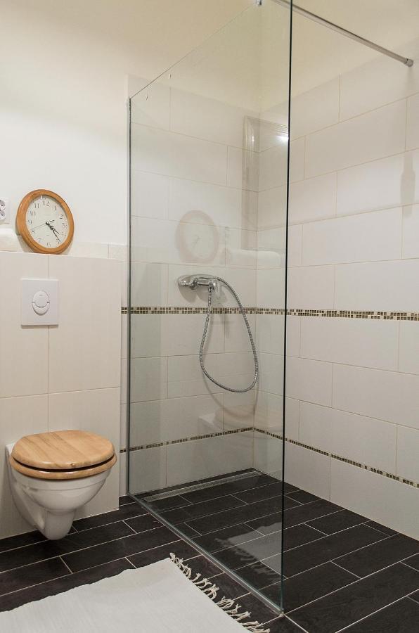 Adorable, Cosy Apartment At The Heroes' Square Будапеща Екстериор снимка